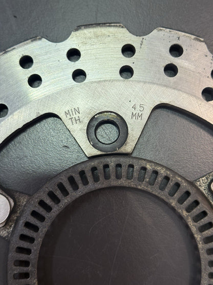 f935507e-4173-4019-9cc4-41395ec8d541