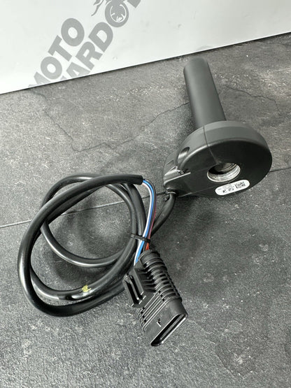 Aprilia RS660 2021 Throttle Grip Assembly Ride By Wire 6220 Miles 2022-2025 OEM