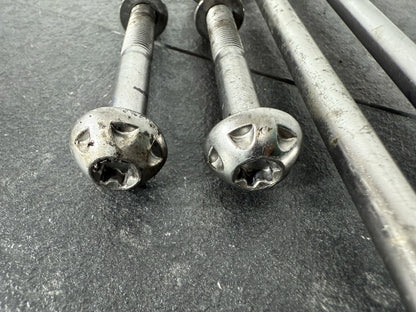 8874f3ff-29b0-4e75-87aa-f3476fdc6293