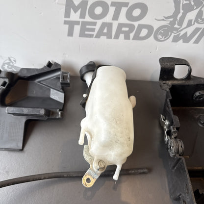 56966711-1a10-423a-9650-fcae0ee0e13b