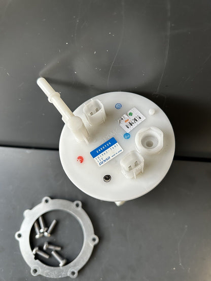 Triumph Street Triple 765 RS Fuel pump Petrol Pump T2400735 2017 765RS Fuel Pump