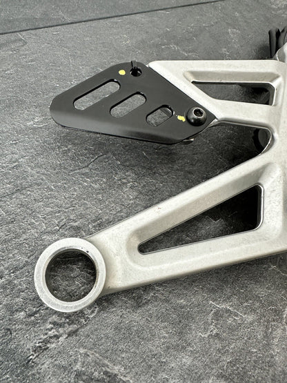 Aprilia Tuono V4 1100 Factory 2020 Right Rearset Footrest Brake 6889m OEM 2019