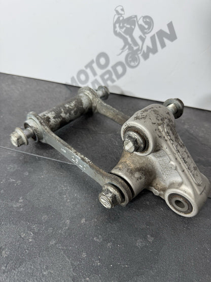 8c5aee70-c2bf-458d-b811-3e9e3198178e
