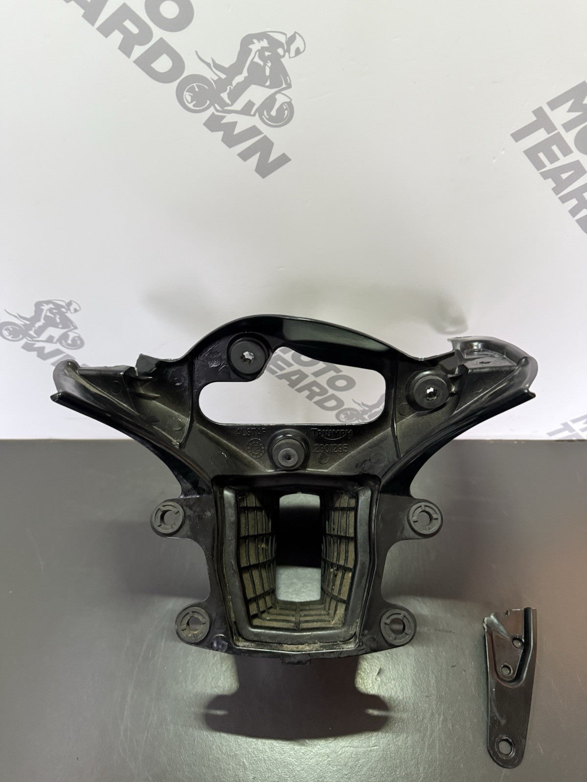 e4ab6ca8-b01d-4609-b204-e39b8582b51e