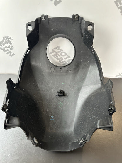 Yamaha MT-03 Yamaha MT03 Tank Cover Centre B9T-F41B1 MT03 Petrol Tank Cover 2020