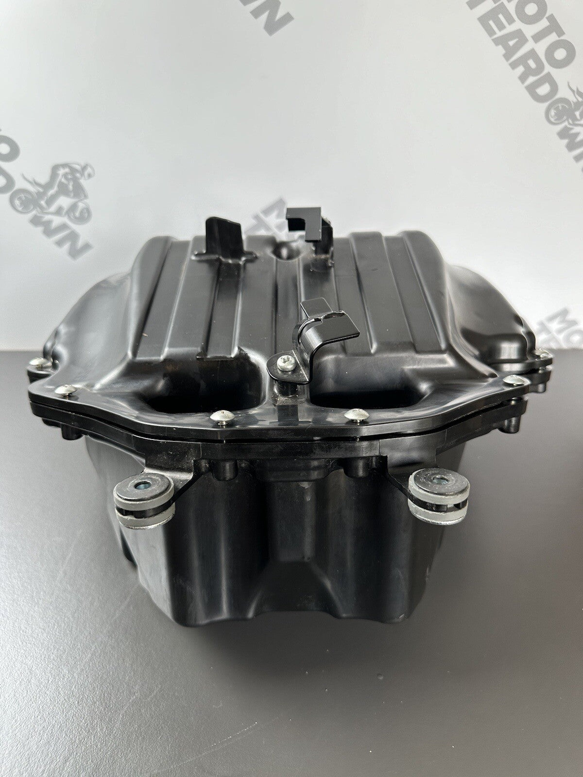 Kawasaki Z900 ZR900 2022 Air Box Air filter box Z900 Air Box ZR900 Air Box OEM