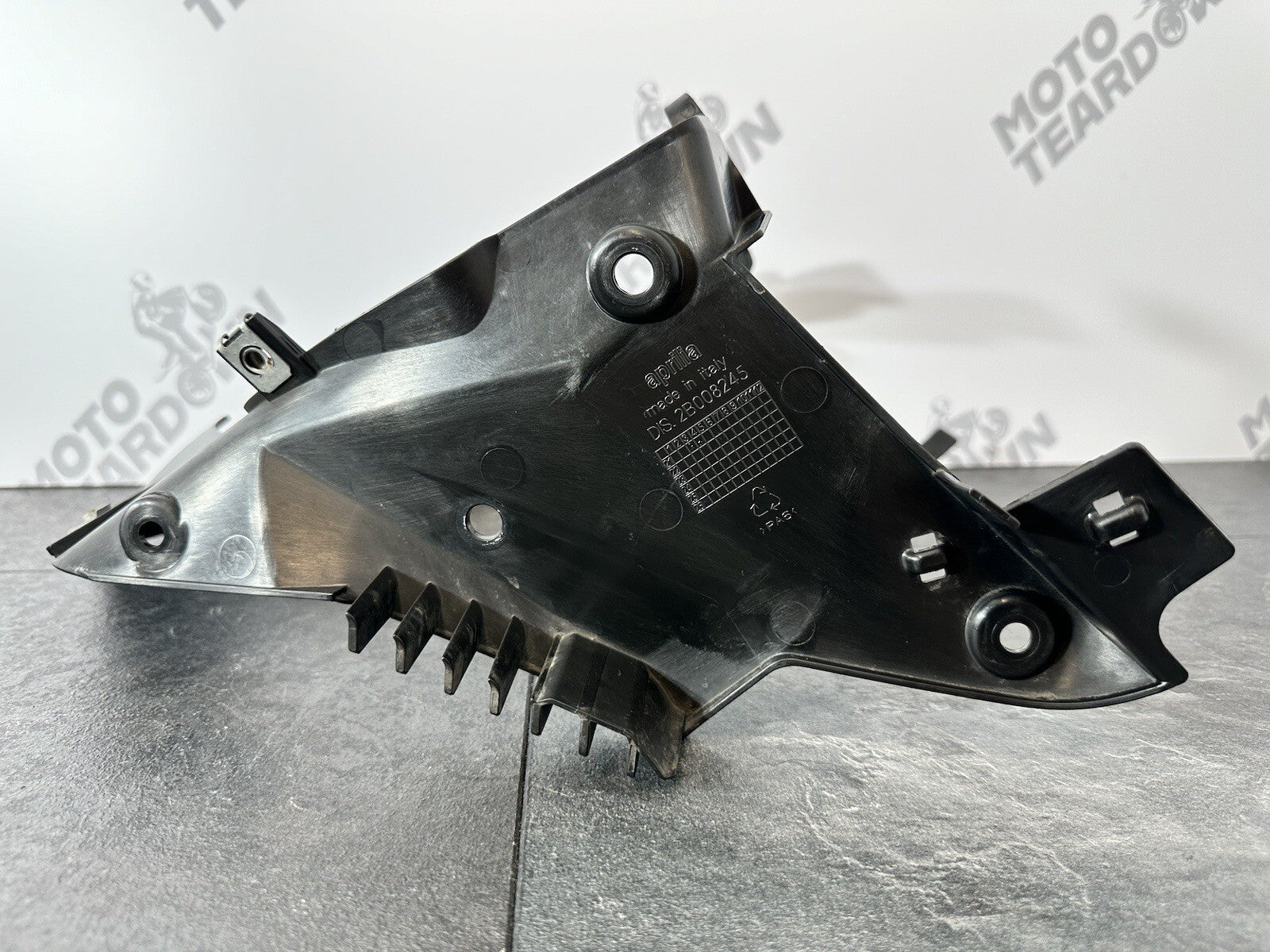 Aprilia Tuono V4 1100 2021 Radiator Lower Fairing Side Surround 6606m 2022-2024