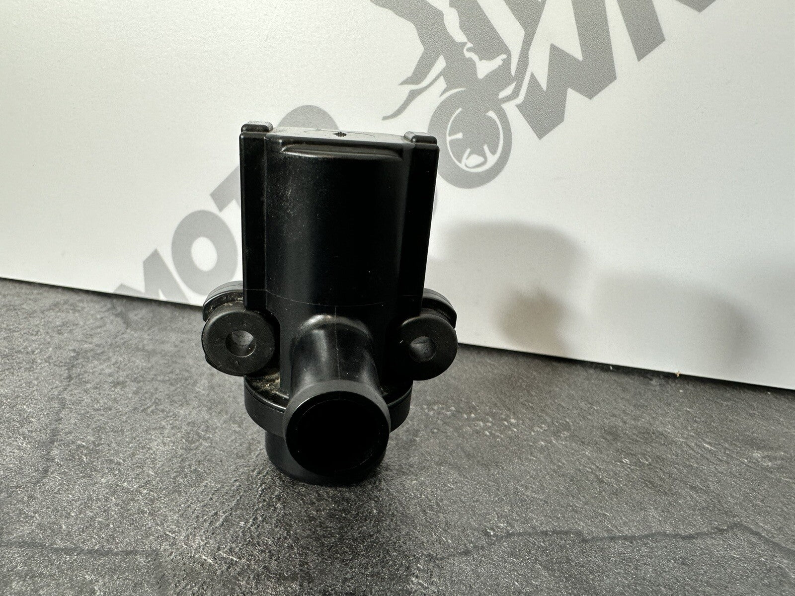 Triumph Street Triple 765 RS 2022 Air Valve Solenoid EVAP 2751 Miles 2020-2023