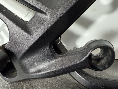 d8c3cd9d-88a0-466c-9d18-cf45790a9ac9