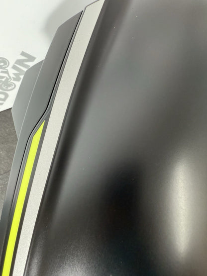 Triumph Street Triple 765 RS 2021 Front Mudguard Fender 21650 Miles 2020-2022