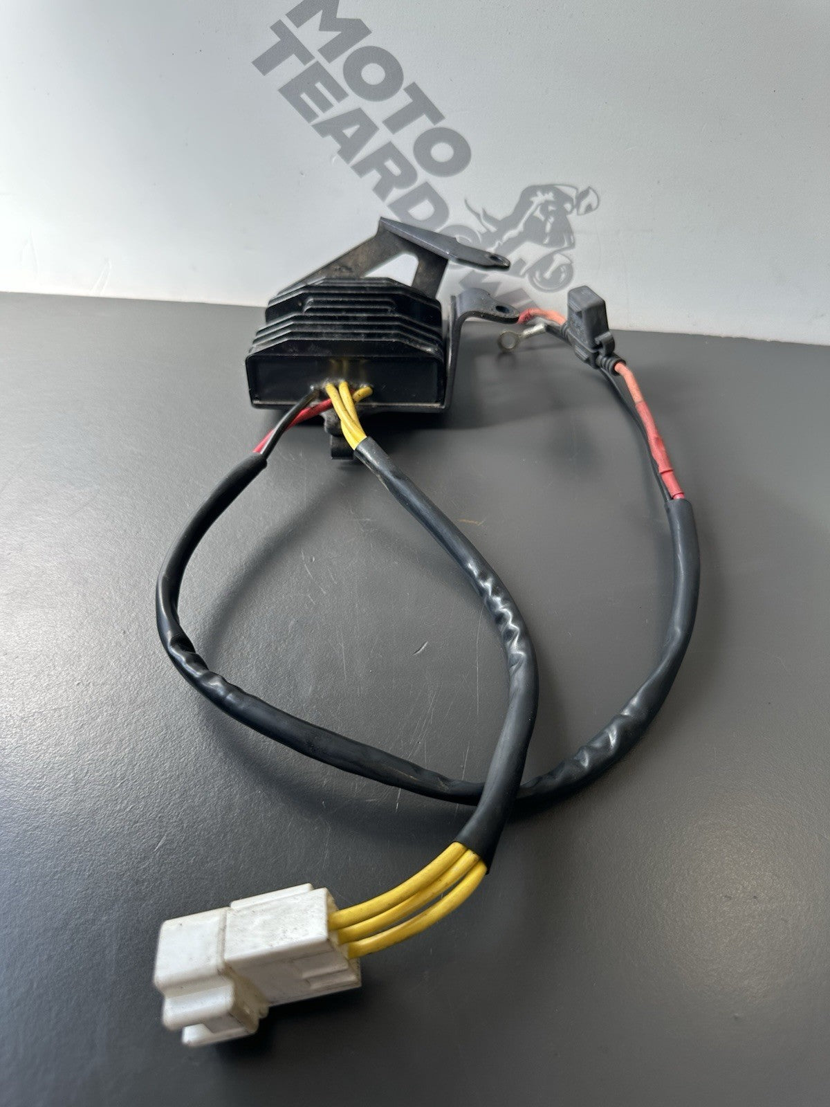 TRIUMPH STREET TRIPLE 675R Regulator Recitfier 675R Regulator Rectifier 62,378