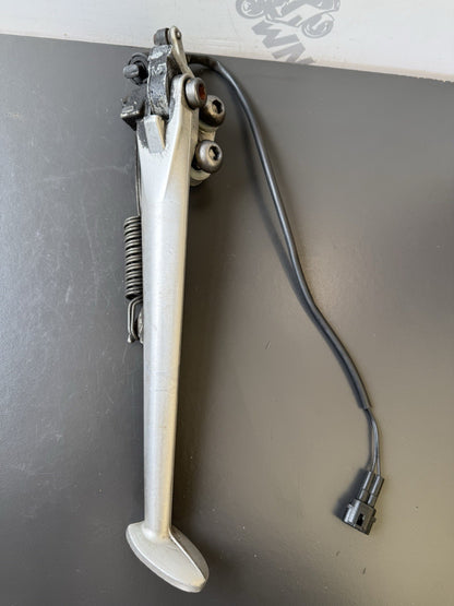 55913d44-f5a9-48c9-b35a-53e523263acc