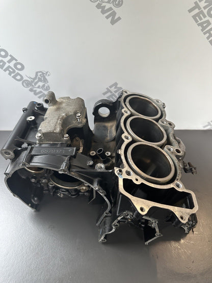 TRIUMPH STREET TRIPLE 675 2013-2016 Upper Crank Case Upper Engine 12,409 Miles