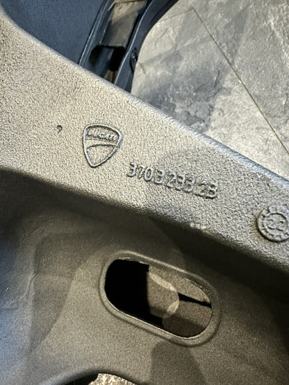 Ducati Multistrada V4 Pikes Peak 2022 Swingarm Rear Swinging Arm 2023 OEM 2024