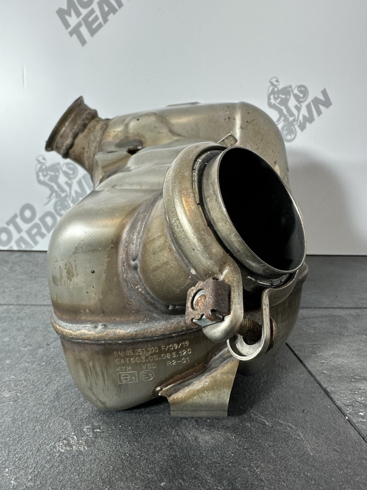 KTM 790 Duke 2020 Exhaust Cat Box Catalytic Converter 3766 Miles 2018 2019 OEM
