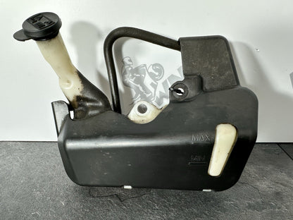 Triumph Street Triple 675 R 2015 Coolant Bottle Expansion Tank 2013-2016 16470m