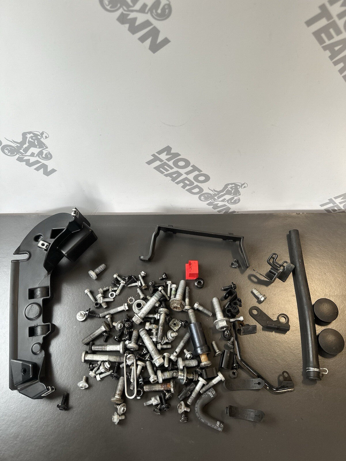 KTM 790 Job Lot Of Bolts Job Lot Brackets Various KTM 790 Job Lot Bolts 2018-20