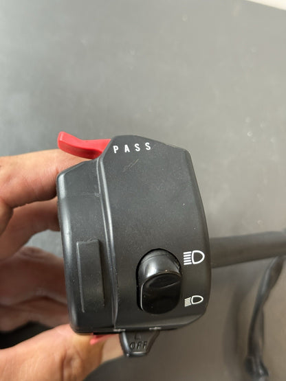 TRIUMPH STREET TRIPLE 675 675R Left Hand Switch Gear Left Switch OEM 2007-2011