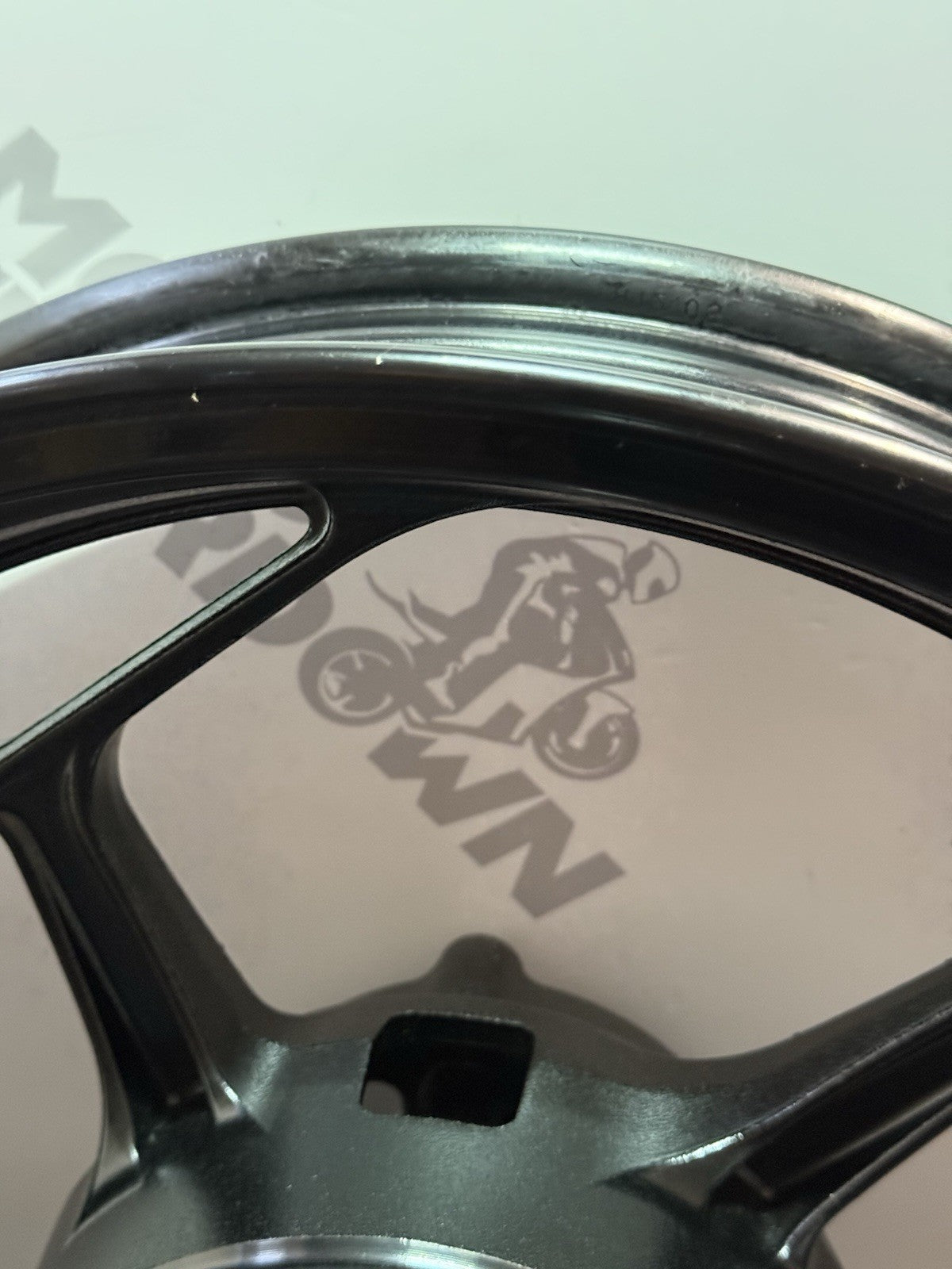 98549c40-4e61-4ed5-8460-d796fad8b946