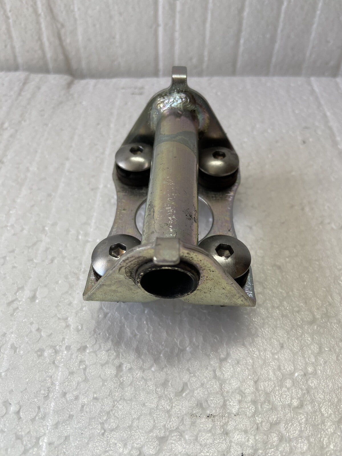 SUZUKI GSXR 600 750 Fuel Petrol Tank Bracket petrol tank Mount bracket L1-L7 OEM