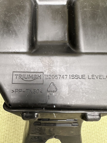 TRIUMPH SPEED TRIPLE 1200 RR RS Airbox Triumph Speed Triple 1200 RR RS Air Box