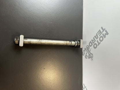 HONDA CBR1000 RR FIREBLADE REAR WHEEL SPINDLE YEAR 2008-2011 CBR1000RR REAR AXLE