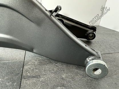 Yamaha R7 690 2024 Swingarm Swinging Arm Only 1784 Mile 2022 2023 OEM