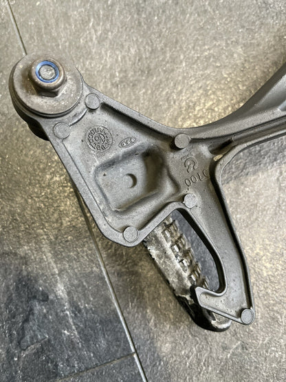 Kawasaki Ninja ZX10R 2016 Right Pillion Footrest Exhaust Hanger 2017-2020 18266m