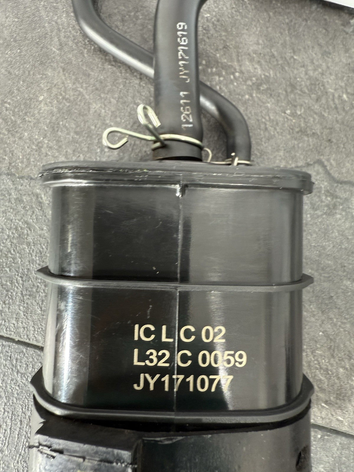 936da8d5-bc70-4083-84f7-7ee0040ee160