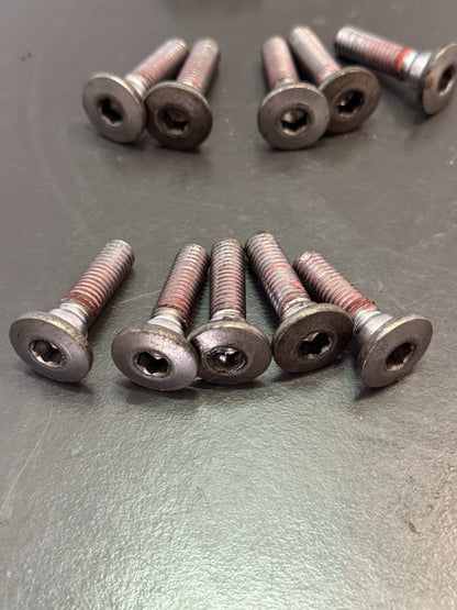 b0e28b8a-06b7-462a-b748-7fb2a5aef934