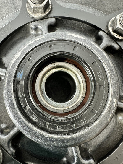 Triumph Street Triple 765 RS 2018 Rear Sprocket Cush Drives 15244m 2017-2020 OEM