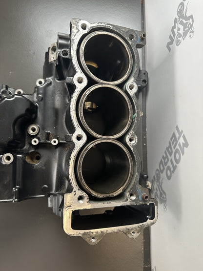 TRIUMPH SPEED TRIPLE 1050 2011 - 2015 ENGINE UPPER CRANK CASE Top Crank Case