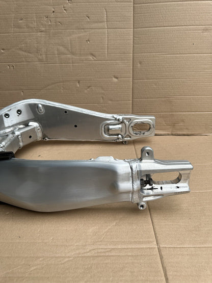 Yamaha MT-09 SP 2022 swing arm swinging arm MT09 SP Swing Arm MT09SP Swingarm
