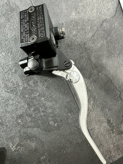 Triumph Trident 660 2022 Front Brake Mastercylinder 2962 Miles 2021-2024 OEM
