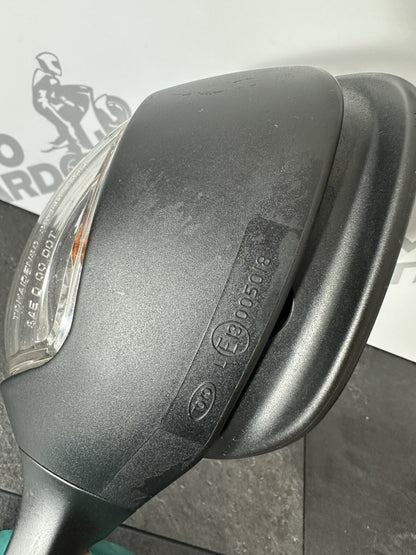 Suzuki GSXR 1000 2014 Left Mirror Indicator Assembly 22774 Miles 2009-2016 OEM
