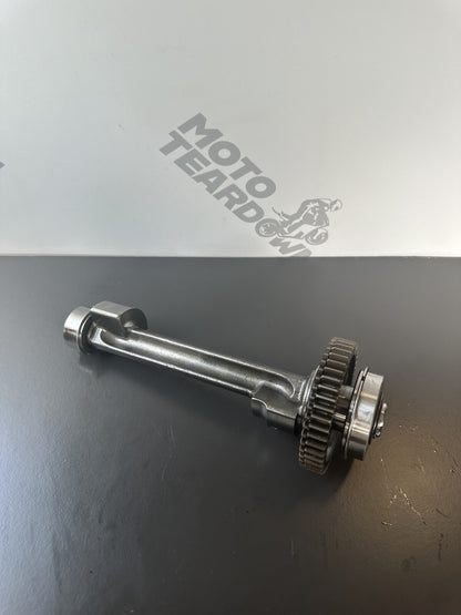 TRIUMPH 765 STREET TRIPLE RS 2017-2019 ENGINE CRANK BALANCER SHAFT ASSEMBLY 8126