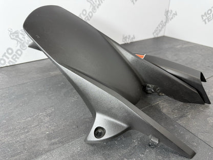 1abc7a0b-859f-40e2-b61d-fc96a9974653