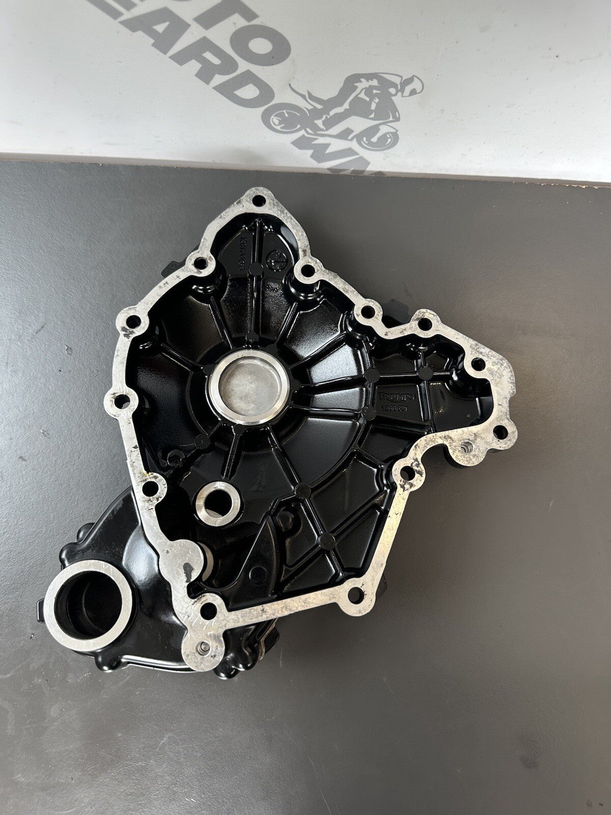 Triumph Speed Triple 1050 2011-2015 Left Engine Casing T1266621 T1265432 Crank