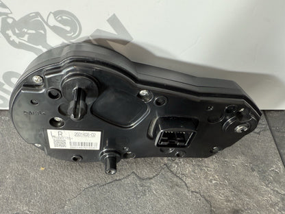 b0448e03-244d-4330-b54a-daf23ae843f4