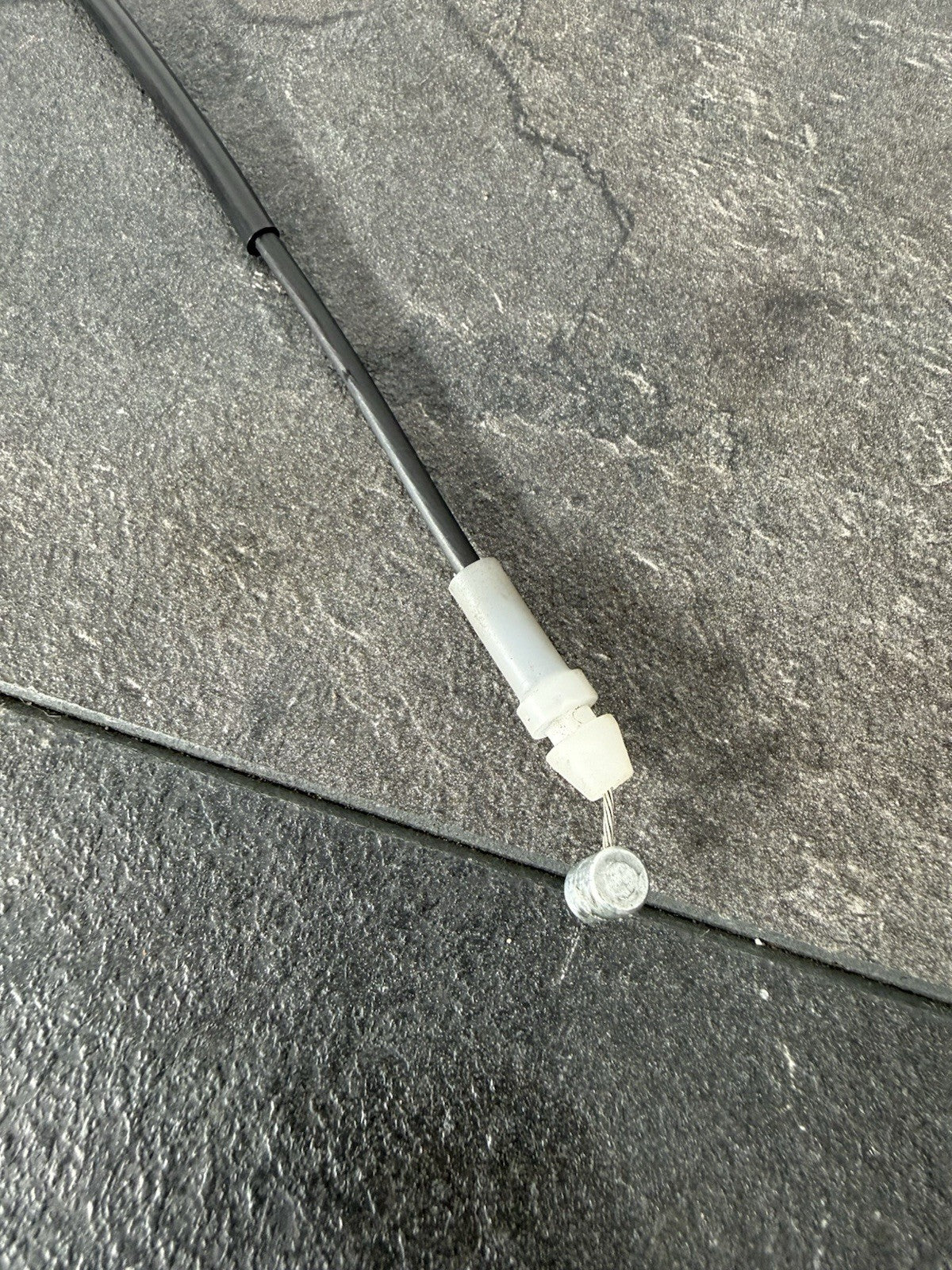 9db82128-38ac-4804-a375-6182f9f4a536