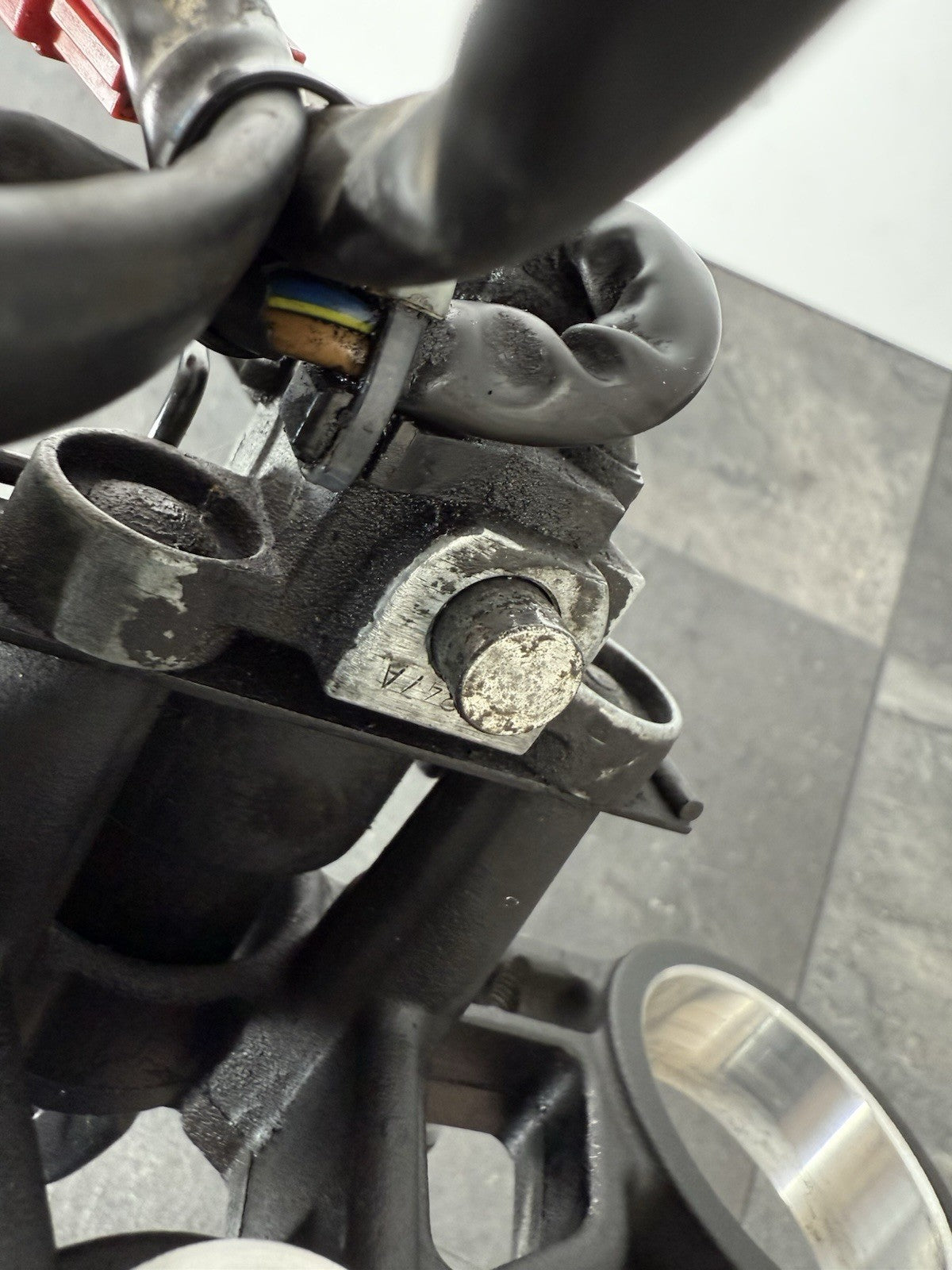 Yamaha YZF R125 R 125 2014 Lockset Ignition ECU Key Yoke 26983 Miles 2008-2018