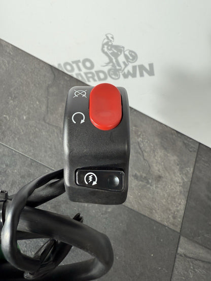 69e2f9b6-3dc2-4f54-8dea-486cd5c32573