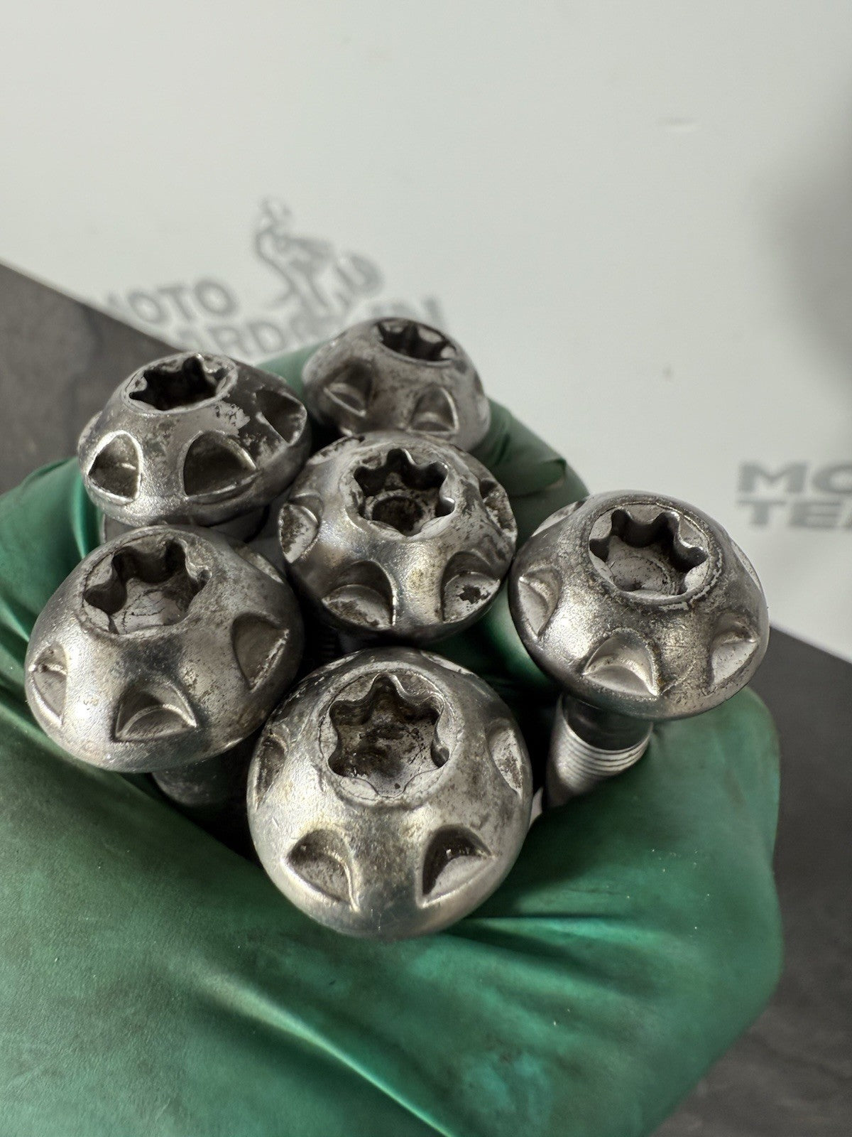 e4f3c7aa-07dd-40f6-8386-a69f9363d614