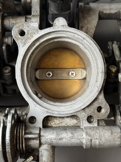 Triumph Street Triple 675R throttle bodies & fuel injectors 2013 - 2017 OEM