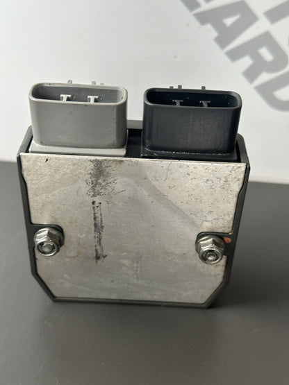 TRIUMPH SPEED TRIPLE 1050 Regulator Recitfier 2011 - 2015 1050 Regulator OEM
