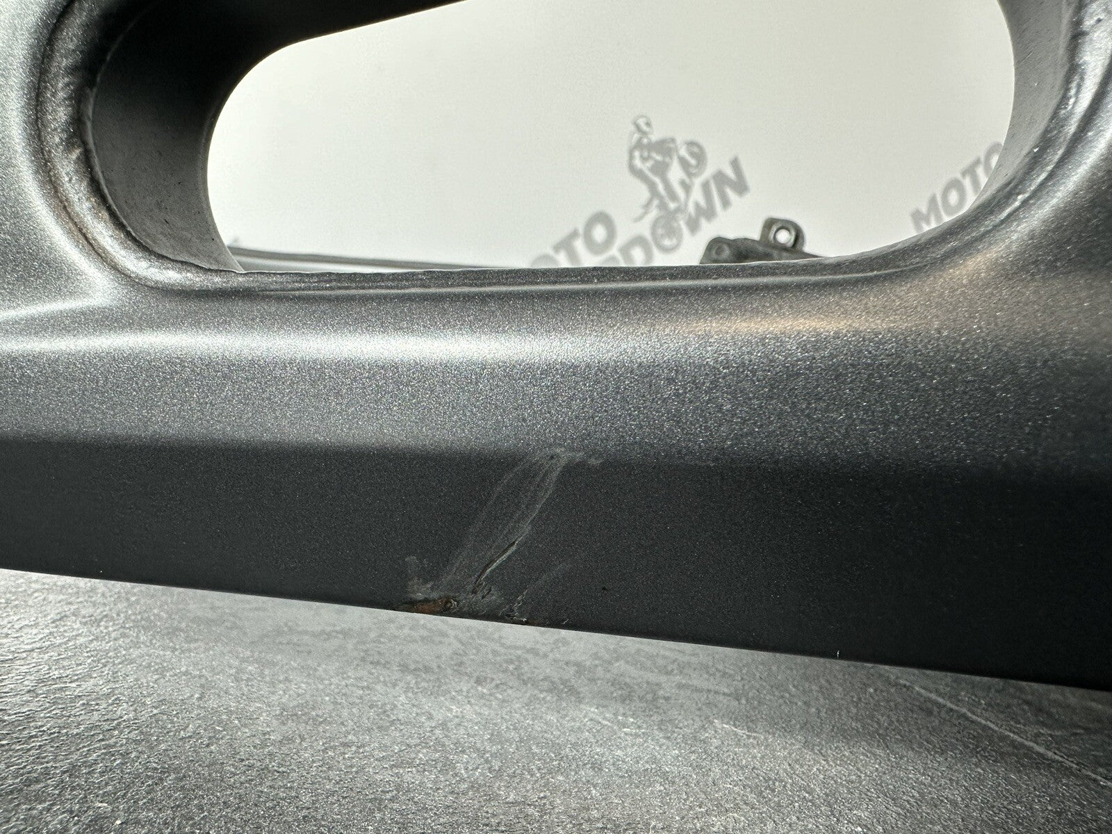 Yamaha R7 690 2024 Swingarm Swinging Arm Only 1784 Mile 2022 2023 OEM