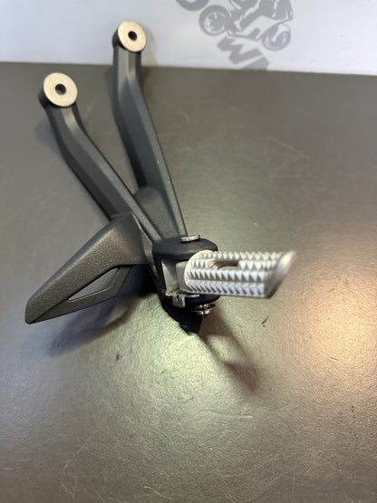 9f47ecfd-8477-4d34-9ec8-3ebc0abff3f0