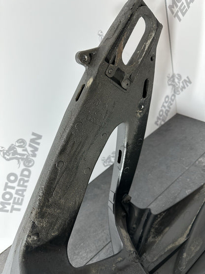Suzuki GSXR 1000 2014 Swing Arm Swinging Arm Hugger 22774 Miles 2009-2016 OEM