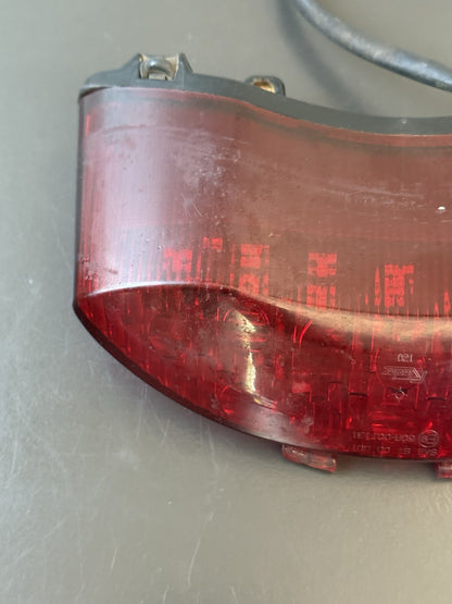 TRIUMPH STREET TRIPLE 675 675R BRAKE TAIL LIGHT - REAR LIGHT BRAKE LIGHT 2007-11