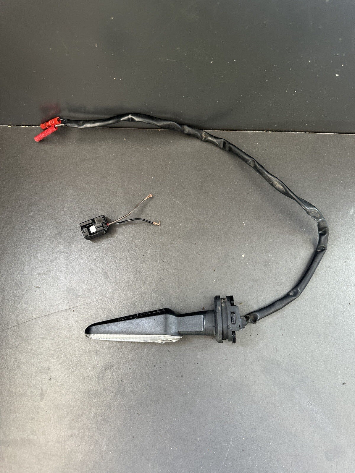 Yamaha MT-09 SP Left Rear Indicator Left indicator Left Rear Indicator 2022 OEM